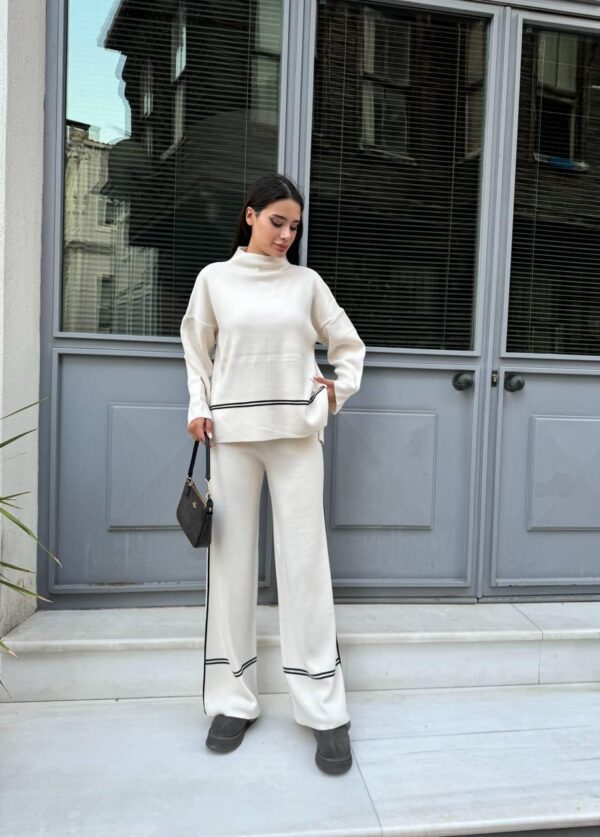 Ensemble en Laine Blanc et Camel – Image 5