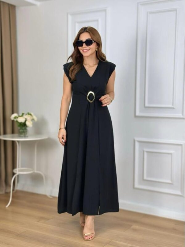 Robe avec broche – Image 6